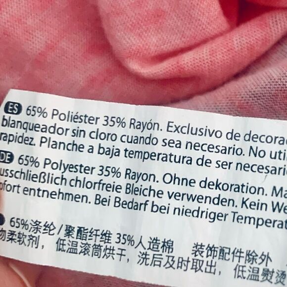 Marika Pink Washed V-Neck T-shirt Size Large - Picture 9 of 9